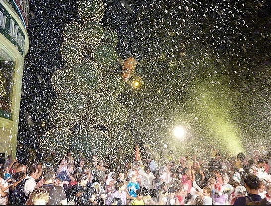 Snow machines at Ybor Tampa Florida